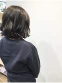 肩上のボブ