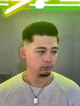 グリーディーフォックス 代々木(Greedy FOX) 束感/コンマヘア/アップバング/ツーブロックマッシュ/フェード