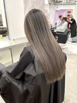 エイト 神戸三宮店(EIGHT)&nbsp;【外国人風】バレイヤージュスタイル♪