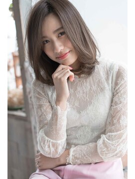 レイ(ray.) ☆くびレイヤーエモージュデザインカラーシルキーベージュミディ