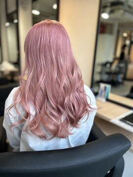 ラフ 難波店(LAFF) #黒髪#ボブルフ#ネビージュ#小顔#ワンレン