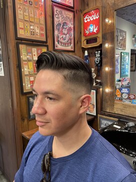 ヘアーデザイン スワロー(hair design Swallow) メンズ スキンフェード