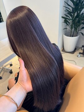 トリッカバルコニー ハヤマ(tricca Balcony Hayama) 柔らかな美しさ髪質改善ストレート