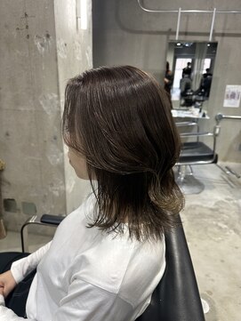 ラック(LUCK) ローバレイヤージュ/船橋/くすみベージュ/細めハイライト