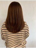 艶めくうる艶ロングヘア×レイヤーカット 髪質改善ケアカラー