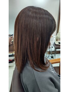 シーズンプラス(SEASON PLUS) 20代30代40代 大人可愛い　小顔カット ロングレイヤー　3A