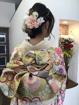美容室ユアマージュ 振り袖着付け　ヘアセット