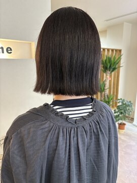 エンネ(Enne) あご下ぱつっとBob