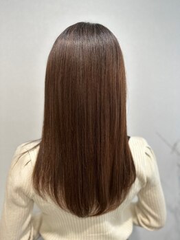 カラーズラボ 久屋大通店(Colors Labo)の写真/髪と頭皮に優しいカラー剤でダメージを最小限に抑えます。色持ちも良く、自然な仕上がりに!