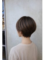 エイミーバイアフロート(amie by afloat) 大人の抜け感ショートレイヤー