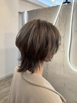 ヴィサージュバスク(VISAGE ba.s.k) 遊び心たっぷりのウルフデザイン