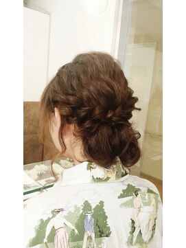 ネオリーブノース 中板橋店(Neolive north) 【Neolive　north】後頭部で見せる！！編み込みボリューミー