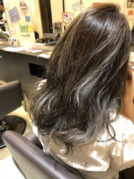 ヘアーメイク ブランニュー 東生駒店(hair make Brand new) 【ハイライトカラー】ホワイトアッシュ＋ハイライトカラー