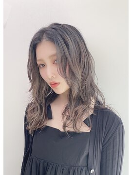 オンザ(ONTHE) 透明感ヌーディベージュグラデーションミディアム【林京平】