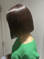 エール(Aile)&nbsp;黒髪カタロググレーベージュレイヤーロングアッシュカラー前髪パ