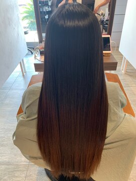 クレヨン ケース(Crayon case) フェアリーレイヤー髪質改善酸性ストレート毛先までまとまり感UP