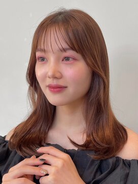 ノイ(noi) 顔周りレイヤーカットくびれヘアミルクティーベージュカラー