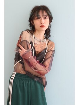 ラ シェンテ 宝塚(La Sente) オシャレ上級ウルフカット