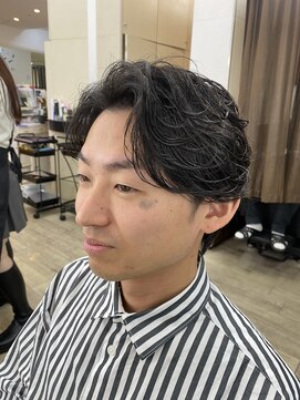 クレス 武蔵浦和店 フェザーパーマセンターパートニュアンスツイストスパイラル