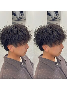 ブライト(BRIGHT) マッシュシャドウパーマ