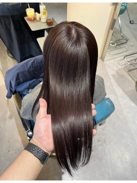 リラエ(Lyrae) 縮毛矯正/髪質改善/美髪カラー/トリートメント【大阪/西梅田】