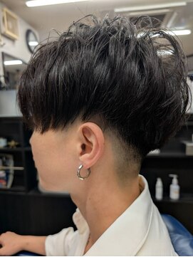 バーバ アンド ビューティーサロンヤマモト(Barber&Beauty salon yamamoto) スキンなしミドルフェード
