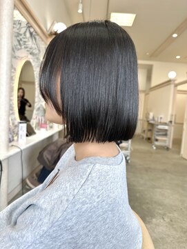 エル バイ ロンド 関(elle by Lond) [elle by lond]栗原　瑠世　縮毛矯正/髪質改善/酸性ストレート