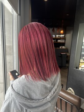 ティック 福井鯖江店(tic.) ツヤ感抜群　チェリーピンクボブ