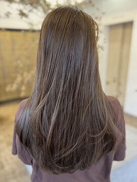 ヘアーアイスカルテット(HAIR ICI QUARTET) ◎オリーブグレー×ココアベージュで冬の髪質改善カラー
