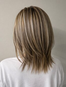 コタ 水戸(COHTA)の写真/《暗くなりすぎるのが嫌な方に◎》明るめのグレイカラーで大人の上品さを演出*白髪ぼかしハイライトも◎