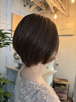 フリーナ(Frina)の写真/ショートにしたいけど似合うか不安…そんな方もお任せ下さい！似合わせカットで理想のスタイルに♪