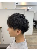 黒髪ウェットスパイラルマッシュ