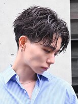 フィフス 大分(fifth)&nbsp;大分スパイラルパーマメンズカットセンターパートツーブロック