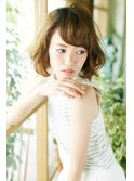 大人かわいい　ふんわりボブ
