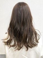 ミーティア バイ クアトロ(Meteor By QUATRO)&nbsp;透明感たっぷりアッシュベージュ