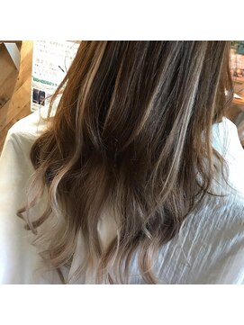 シャイニー ヘアー ダイス(SHINY HAIR DaiCe) エクステグラデーションカラー