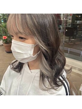 ルイス 喜連瓜破(Luis) インナーカラー