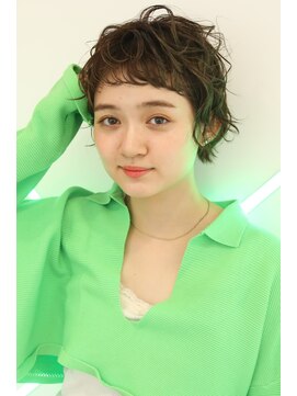 モナバイルーブル(MONA by Louvre) 【MONA】お洒落くしゅっとパーマ