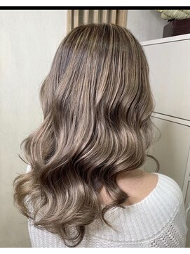 ミニョン(mignon) 3Dベージュ