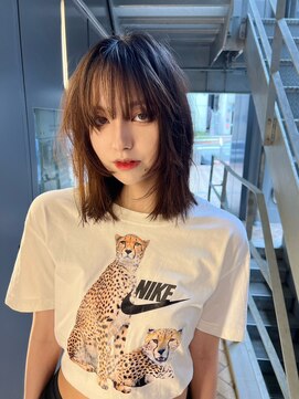 ノイカーム(noi Calm) 顔周りレイヤーカットグレージュカラーくびれボブベージュカラー