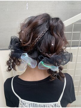 アロウズ(Arrows) ゆるふわツインアレンジ×リボン