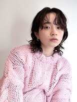 ローネス(LONESS)&nbsp;簡単スタイリング　ウルフヘア　パーマスタイル