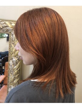 エルムトウキョウ(ELM Tokyo) ノーブリーチ艶オレンジカラー