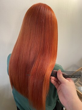 ココルアナ(coco luana) オレンジカラー/韓国/ブリーチ/髪質改善