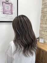 アチェロプラス 幸手店(acero+) 白髪ボカシハイライト