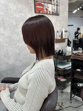シールドヘアー 沖縄 新都心(C'LD Hair) 那覇/新都心/おもろまち/バーガンディ/レッド/切りっぱなしボブ