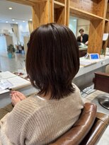 アドラーブル 駅南店(adorable)&nbsp;大人可愛いレイヤーカットひし形透明感ワンカラーショート