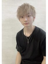 ビセ(VISE) MAEDA HIKARU
