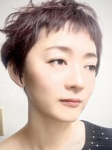 ア マトリアルカ(a Matriarca)