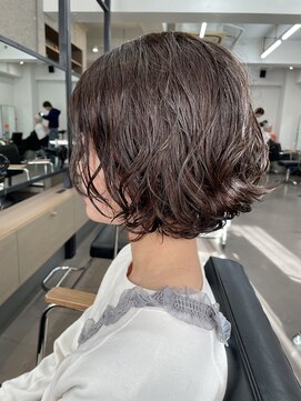 ユノ(juno) 【中目黒】大人気！ショートボブパーマ♪白髪ぼかしカラー